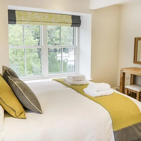 Gilson * Ambleside